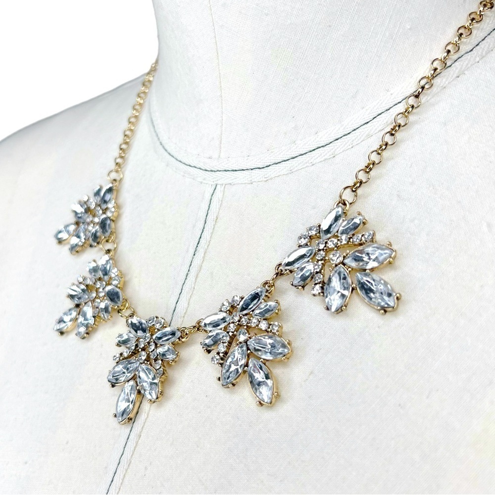 Sparkly Rococo Rhinestone Necklace - Picture 2 of 3